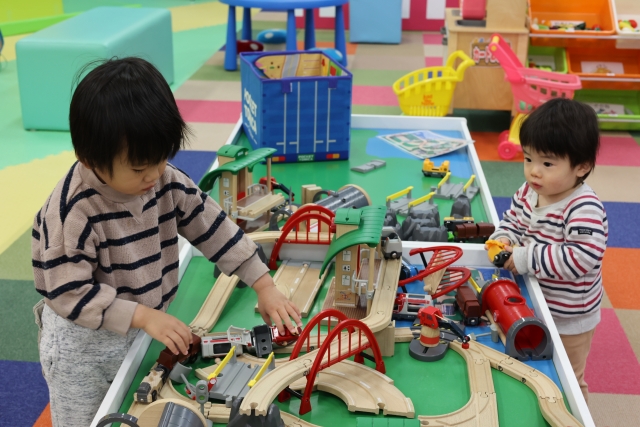 遊びは子どもの主食のイメージ画像